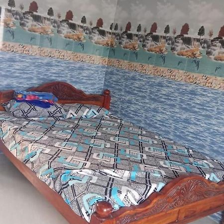 Sri Vasavi Home Stay Тируваннамалай Экстерьер фото